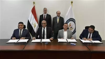 توقيع اتفاقية المساهمين لتأسيس شركة الأسكندرية لسلاسل الإمداد