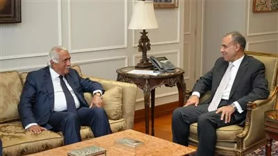 وزير الخارجية يبحث مع غرفة التجارة الأمريكية سبل تعزيز التعاون الاقتصادي