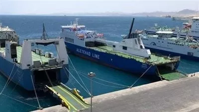 تداول  14 ألف طن و787 شاحنة بضائع بمواني البحر الاحمر