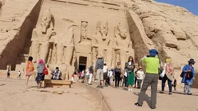 منح بعض العاملين بوزارة السياحة والآثار صفة مأموري الضبط القضائي