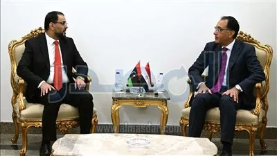 رئيس الوزراء يؤكد الحرص على تعزيز التعاون بين مصر وليبيا بكافة المجالات