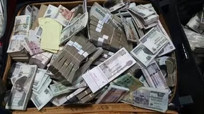 ضبط قضايا إتجار بالنقد الأجنبي بقيمة 8 ملايين جنيه خلال 24 ساعة