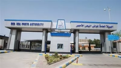 تداول 38 ألف طن و514 شاحنة بضائع بموانئ البحر الأحمر 