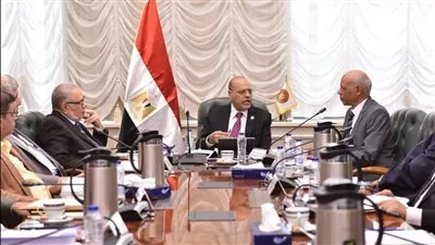 صندوق إعانات الطوارئ يعلن عن زيادة الحد الأدنى لإعانات العمال