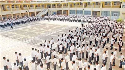 الحكومة تنفي تأجيل موعد بدء العام الدراسي الجديد 2024-2025