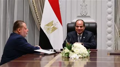 الرئيس السيسي يوجه بمواصلة العمل على توفير مستلزمات إنتاج القطاعات ذات الأولوية