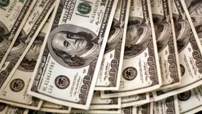 الدولار يرتفع قبيل قرار سعر الفائدة الأمريكية