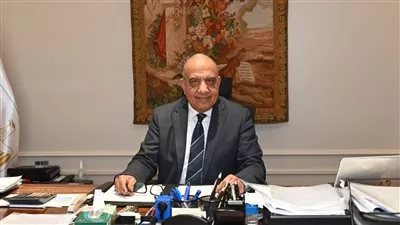 وزير الكهرباء يشارك في أعمال القمة الافريقية العالمية للهيدروجين الأخضر بناميبيا 