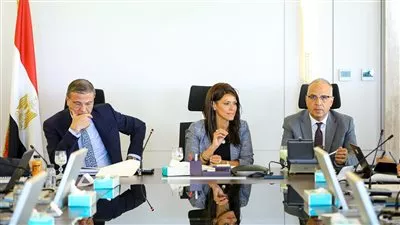  الحكومة تستعرض مع بعثة البنك الدولي موقف مشروع التحول الغذائي الزراعي الموائم للمناخ 