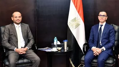 وزير الاستثمار ورئيس البورصة المصرية يستعرضان سبل تعزيز التعاون المشترك