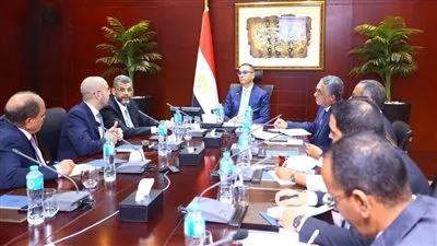 وزير الاستثمار يبحث خطط مجموعة ماجد الفطيم الإماراتية للتوسع في مصر