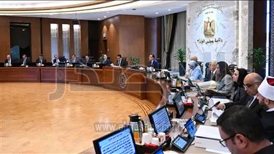 رئيس الوزراء يؤكد حرص الدولة على إتاحة الفرصة بشكل أكبر للقطاع الخاص