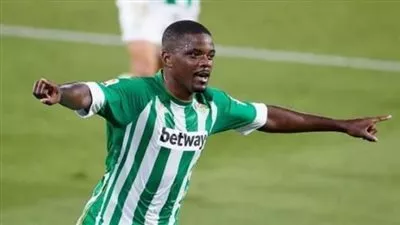 ريال بيتيس يعلن إصابة لاعبه ويليام كارفاليو بقطع في وتر أكيلس