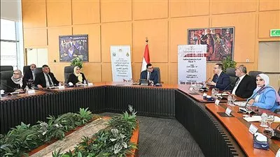 وزير الإسكان يوجه بتكثيف خطة طرح الفرص الاستثمارية بالمدن الجديدة
