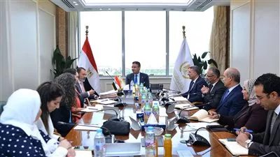 وزير التموين يبحث التعاون مع البنك الدولي لضبط منظومة الحماية الاجتماعية 