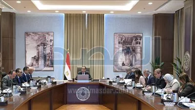 رئيس الوزراء يبحث آلية تعديل حدود الكربون لتعزيز تنافسية الصادرات المصرية