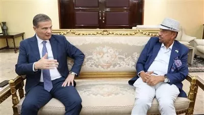 وزير الزراعة يبحث تعزيز استثمارات مجموعة «الحكير» السعودية في مصر 