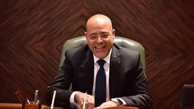 إلغاء نشاط 3 شركات إلحاق عمالة بالخارج لمخالفتهم أحكام القانون