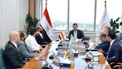 وزير التموين يبحث التعاون مع شركة مكسب في مجال التجارة الإلكترونية