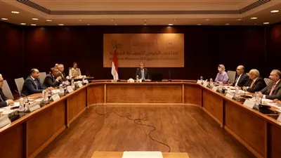 وزير السياحة يبحث وضع خطة ترويجية مبتكرة للمتحف القومي للحضارة 