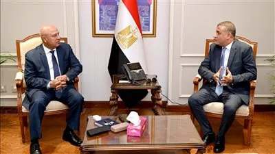 وزير الصناعة يبحث خطط شركة نستله لزيادة استثماراتها في مصر