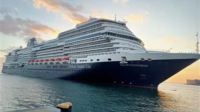 ميناء غرب بورسعيد يستقبل 3600 سائح على متن السفينة الهولندية NIEUW STATENDAM
