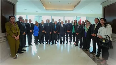 البنك الأهلي المصري يكرم هشام عكاشه وأعضاء مجلس الإدارة بعد انتهاء مدتهم