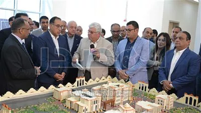 «مدبولي»: الدولة تولي اهتماماً خاصاً بالتوسع في الكليات التكنولوجية 