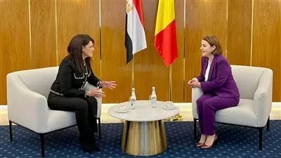 «المشاط» تبحث سبل تعزيز العلاقات المشتركة بين مصر ورومانيا