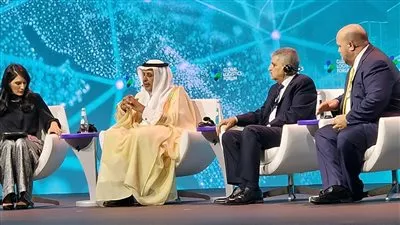 الفريق أسامة ربيع: قناة السويس تعمل بكفاءة رغم التحديات في البحر الأحمر