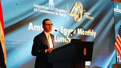 «الخطيب» يستعرض فرص ومقومات الاستثمار في مصر أمام غرفة التجارة الأمريكية 
