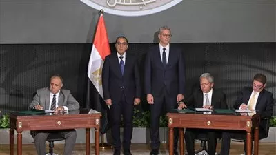 وزارة البترول توقع 4 مذكرات تفاهم لزيادة أنشطة استكشاف وإنتاج وتنمية الحقول  