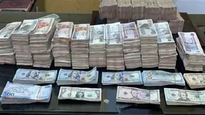 ضبط قضايا إتجار بالنقد الأجنبي بقيمة 10 ملايين جنيه خلال 24 ساعة