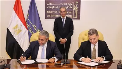 وزير الاتصالات يشهد إطلاق برنامج Invest IT لدعم الشركات التكنولوجية الناشئة