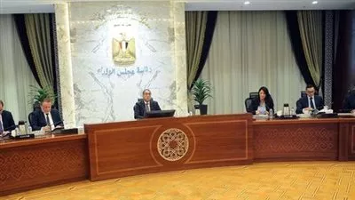 رئيس الوزراء يترأس أول اجتماعات لجنة الدين الخارجي وتنظيم الاقتراض