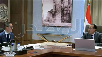 رئيس الوزراء يتابع جهود صندوق مصر السيادى لجذب مزيد من الاستثمارات