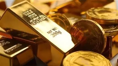أسعار الذهب تعزز مكاسبها وتتجاوز 2620 دولاراً للأوقية