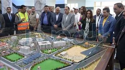 رئيس الوزراء يتفقد «العاصمة الإدارية الجديدة» بالوادي الجديد