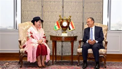 مصر وبوليفيا تبحثان تعزيز العلاقات الثنائية وتوسيع مجالات التعاون بمختلف المجالات