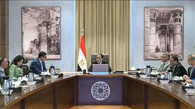 رئيس الوزراء يوجه برفع كفاءة الوحدات المبنية على أرض مطار إمبابة