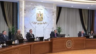رئيس الوزراء يؤكد حرص الدولة المصرية على تحفيز قطاع الصناعة