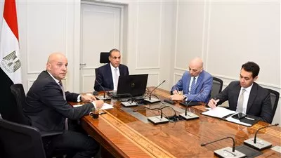 وزير الخارجية يؤكد أهمية إعادة النظر في هيكلة مجلس السلم والأمن الأفريقي