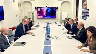 وزير البترول يبحث سبل التعاون مع الهيئة البريطانية لتمويل الصادرات