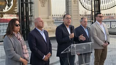 رئيس الوزراء: تخصيص 10 مليارات جنيه لتطوير محور 30 يونيو في بورسعيد