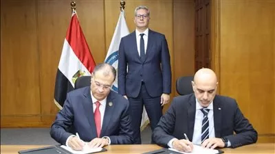  شركة «ABB» توقع اتفاقيتين لرفع كفاءة استخدام الطاقة بمصانع أبوقير للأسمدة