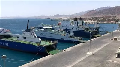 تداول 14 ألف طن و959 شاحنة بضائع بموانئ البحر الأحمر