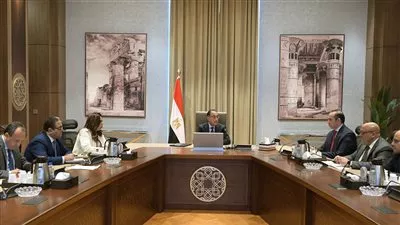رئيس الوزراء يتابع إجراءات تنفيذ قانون التصالح في مخالفات البناء
