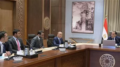 «جيلي» تفتتح مصنع في مصر وتستهدف تصدير 30 ألف سيارة سنوياً 