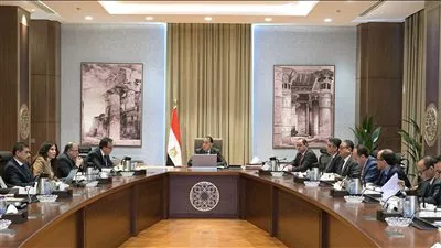  «مدبولي» يوجه باستمرار توفير المخصصات المالية المطلوبة لتوفير مخزون آمن من الأدوية