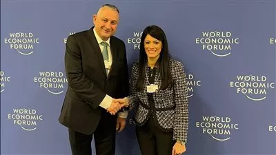 وزيرة التخطيط والتعاون الدولي تلتقي شركاء التنمية الأوروبيين خلال منتدى دافوس 2025